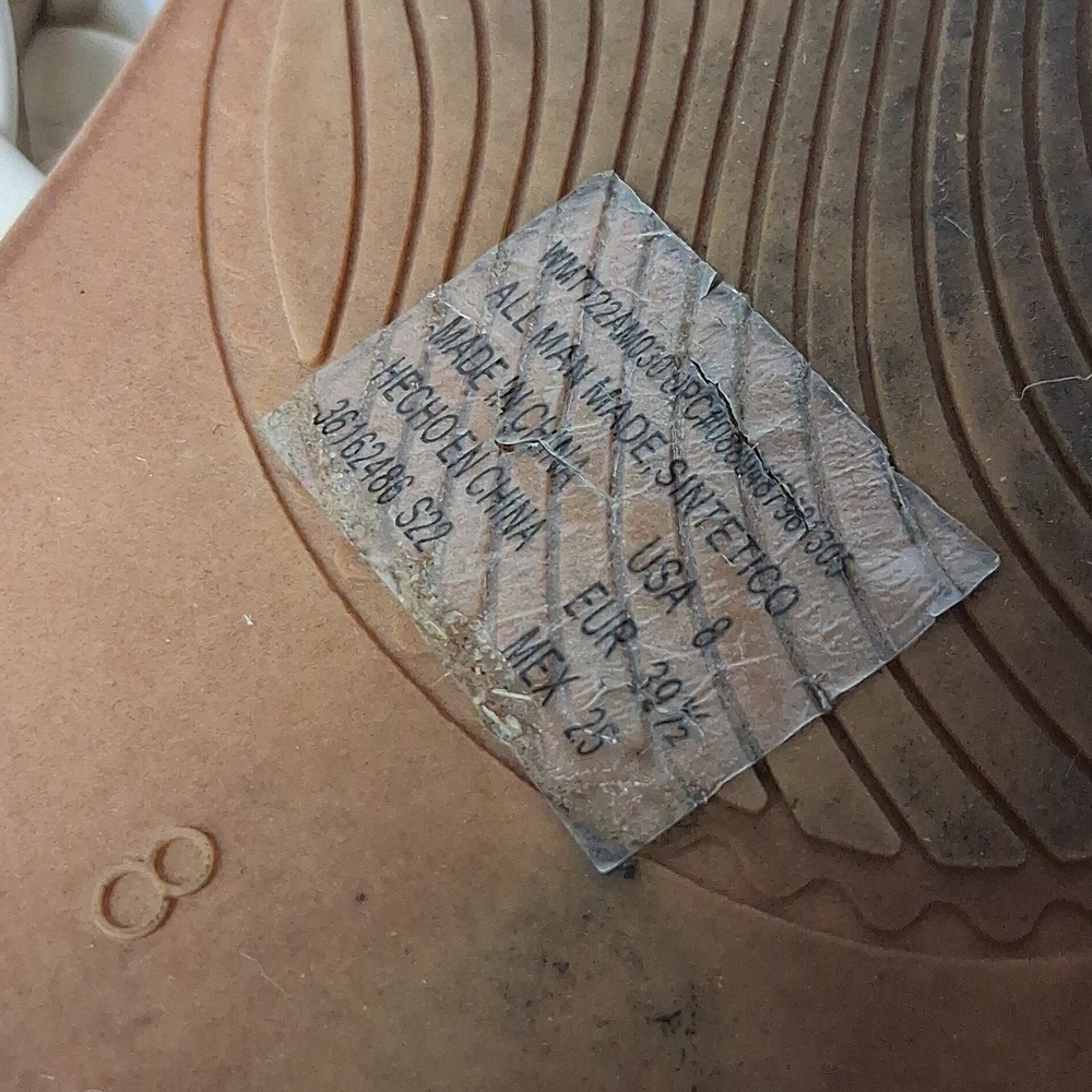 Time and Tru Women's Size 8 Sandals - Picture 3 of 5